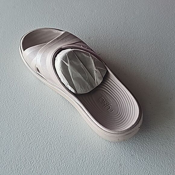 Nearly New in Box Ryka Recovery Sandal in Rose Pearl, Size 9 - Picture 2 of 6